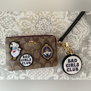 Brand New Disney Coach Wristlet w/ keychain 💐 (DISCONTINUED)